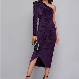 One shoulder dress